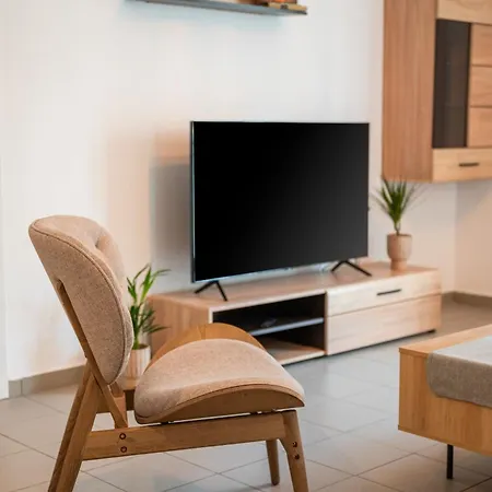 New Modern In Center Appartement *