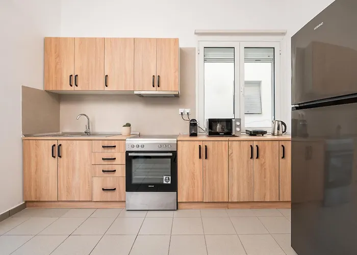 New Modern In Center